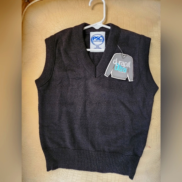 Black Vest - Picture 1 of 4